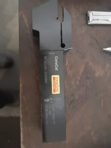 Utensile per scanalature - per,